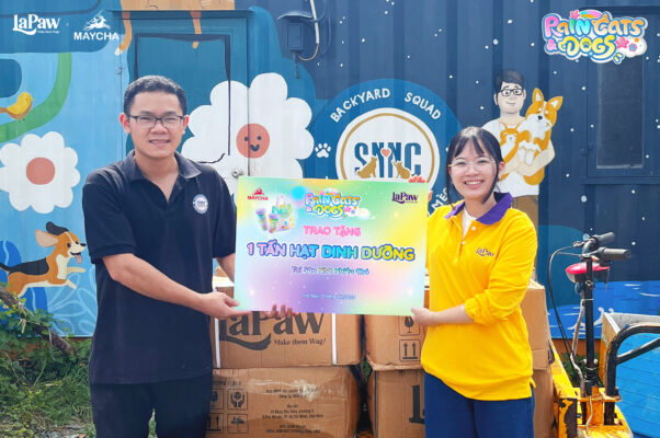 Lapaw ủng hộ trạm cứu hộ chó mèo SNNC