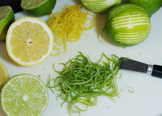 Vỏ chanh, cam thường được sử dụng để hỗ trợ giảm ve chó và bọ chét